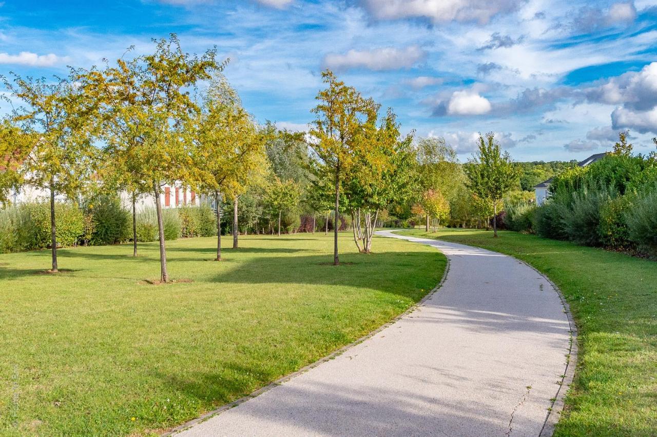 Gite La Villa Omagny Paris Marne-La-Vallee Kültér fotó
